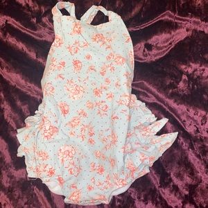 Baby girl 6-9 months ruffle booty.